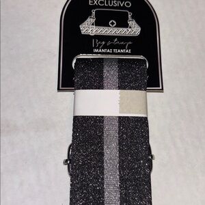 BLACK AND SILVER METALLIC ADJUSTABLE BAG STRAP 2” WIDE SILVER HARDWARE
NWTS